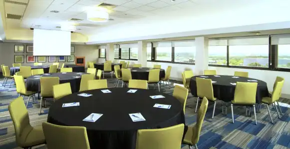 Holiday Inn Express San Antonio-Airport by IHG - 49