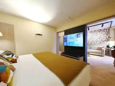 Mercure Grenoble Centre Porte des Alpes - 26