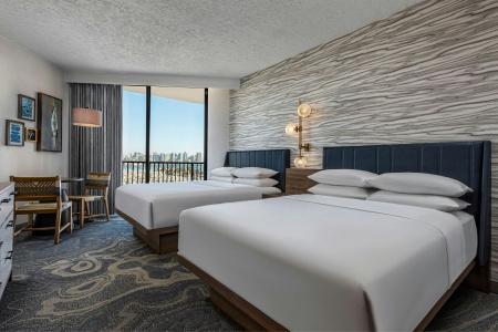 Sheraton San Diego Resort - 43