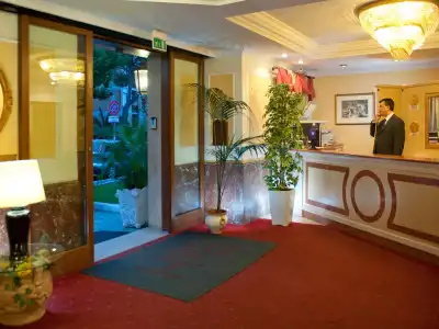 c-hotels Club House Roma - 1