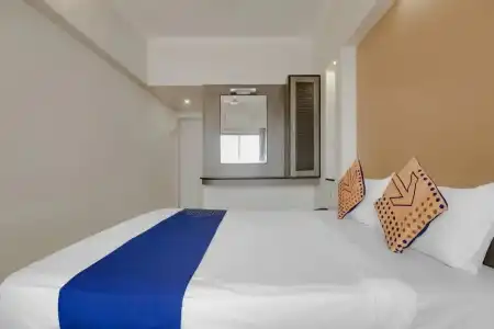 Royal Regency Lodge - 45