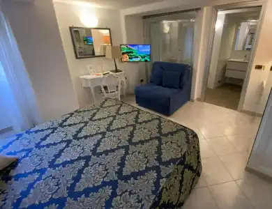 Bougainville Luxury Boutique - 3