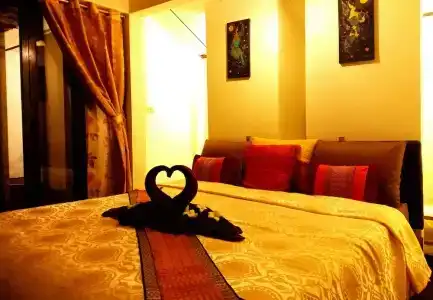 Sofa Gallery - 115