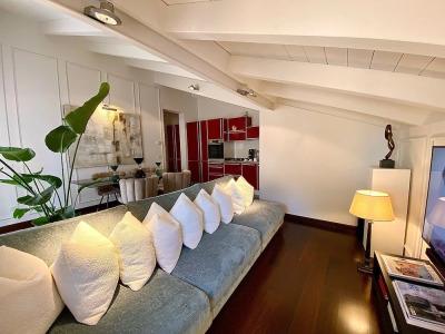 Ungherese Small Luxury - 154