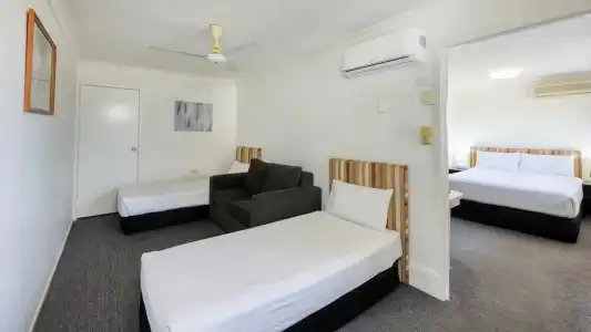 Best Western Cattle City Motor Inn - 72