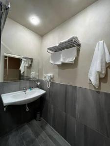 Best Western Bohemian Resort - 52