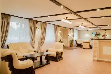 Green Hall - 5