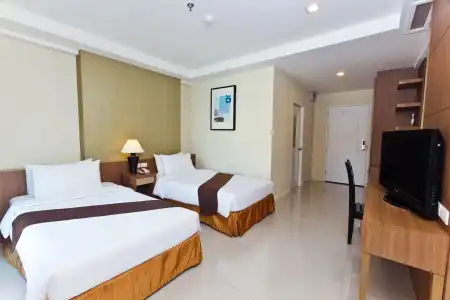 Sunday Platinum Suites - 5