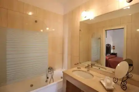 Bovio Suite - 32