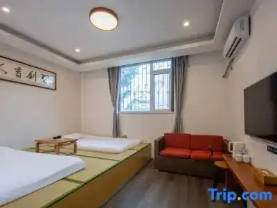 Mayfair Plaza Motel - 18