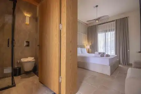 June Alaçatı (+15 Adult only) - 60