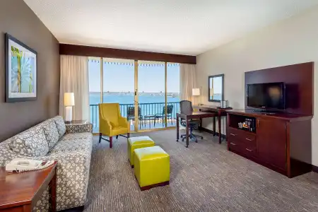 Wyndham San Diego Bayside - 2