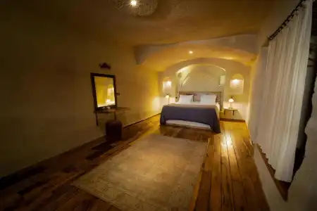 Seki Cavusin Suite - 114