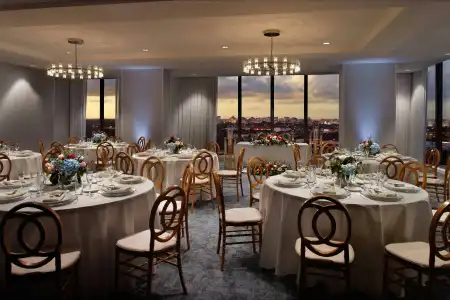 Courtyard by Marriott Miami Coconut Grove - 30