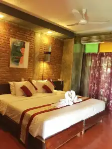 De Wiang Kum Kam - 49