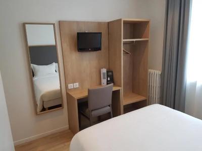 Hôtel Mary's - Caen Centre Gare Sncf - 13