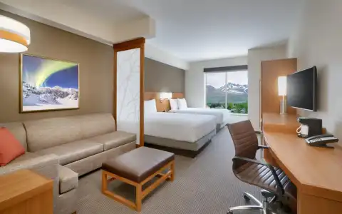 Hyatt Place Anchorage Midtown - 3