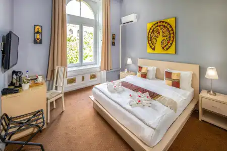 Andrassy Thai - 4