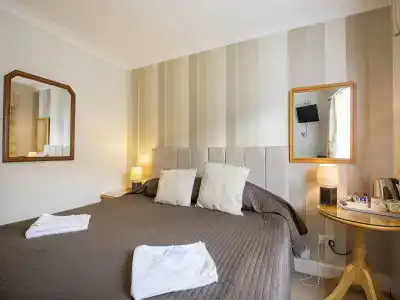 Arden Guest House, Craigmillar Castle Edinburgh - 5