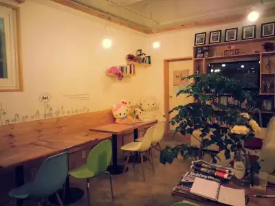 Blue Backpackers Hostel - 19