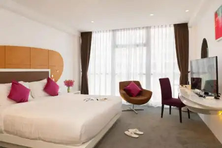 Icon Bangkok Sukhumvit 2 - 49