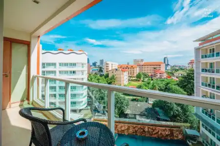 Centara Nova Pattaya - 35