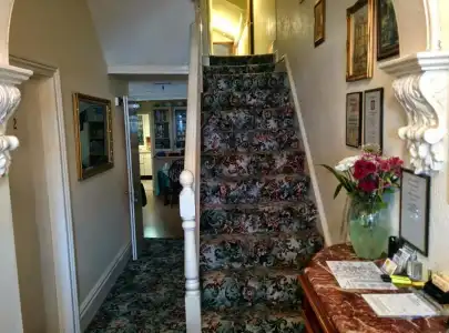 Acorn Guest House - 10