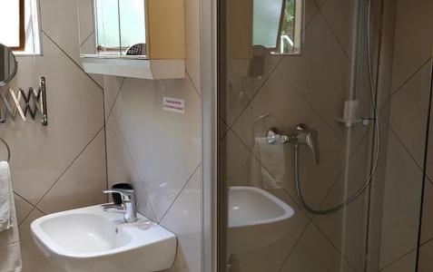 Maison Ambre Guesthouse - 8