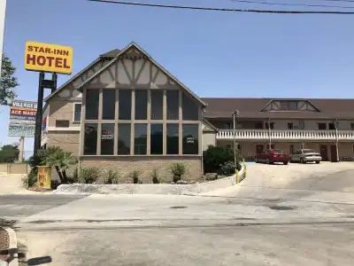 Star Inn Sea World - 0