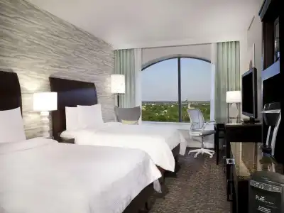Hilton Garden Inn Austin Downtown - 3