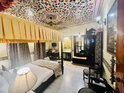 Umaid Bhawan - A Heritage Style Boutique - 68