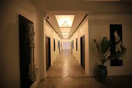 Sannot Riverside Boutique - 7