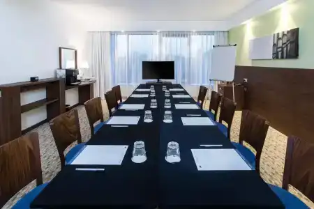 Hampton by Hilton Oliwa - 10