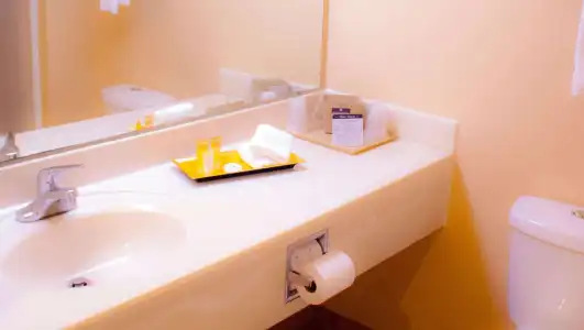 Comfort Inn & Suites Madison East Interstate I-90 - 40