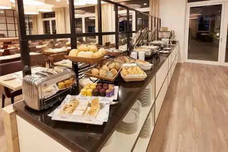 Four Points Flex by Sheraton Goettingen - 10