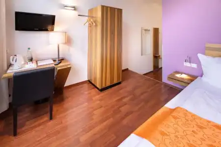 AMH Airport-Messe-Hotel - 28