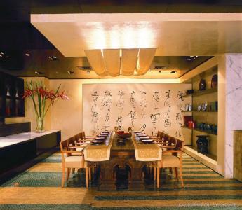 Trident, Nariman Point, Mumbai - 10