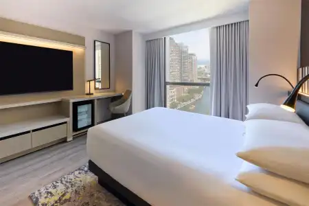 Hyatt Regency - 61