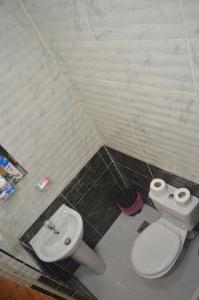 Midtown Hostel - 9