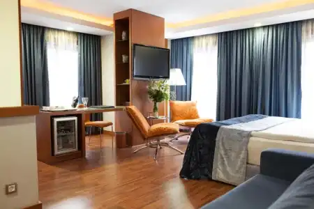 Limak Ambassadore - 68