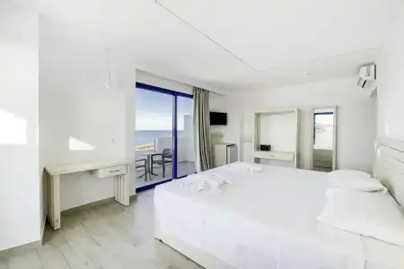 Raffaello Beach - 3