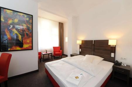 Best Western Kaiserhof - 59