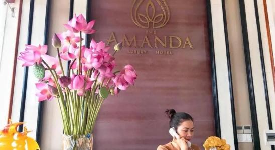 Amanda Quang Binh - 26