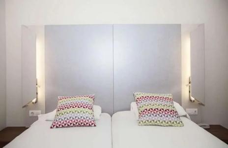 Travelodge Barcelona Cornellà Fira - 39