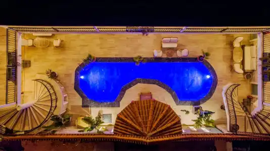 Avlu Alacati Butik Otel - 23