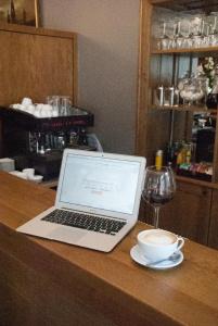 Grottger Boutique - 11
