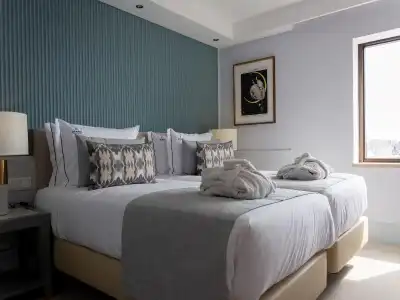 VIP Executive Suites do Marques - 79