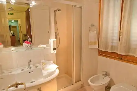 Florence Room - 7