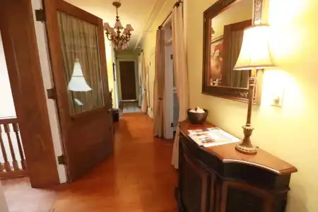 Inn at 835 Boutique - 76