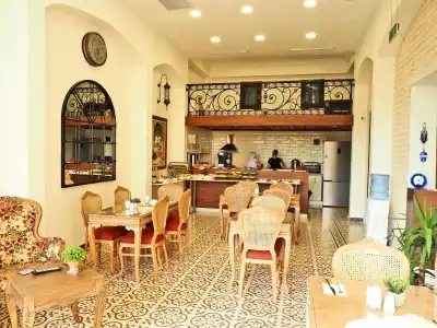 Nusret BEY - 5